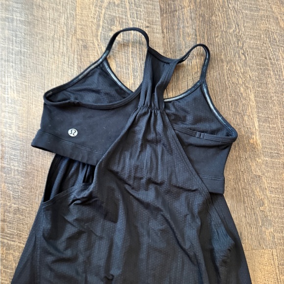 Lululemon No Limits tank with built in bra Size 4 - Picture 6 of 10